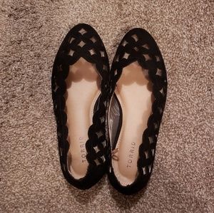 TORRID Black Cut-Out Flats Size 10W
